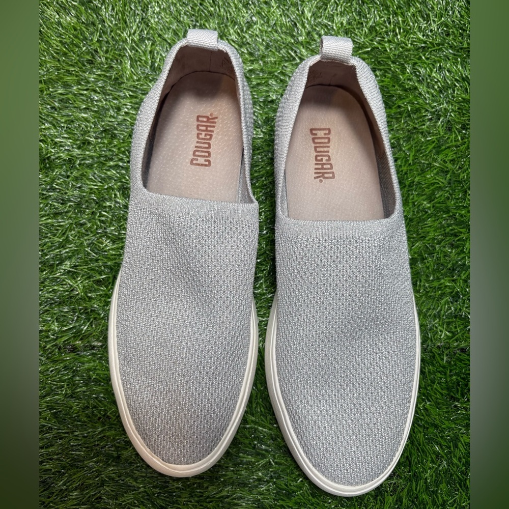 Cougar Hint Women’s Slip On Knit Sneaker-Metallic Silver Stretch Knit-Size: 8 - Picture 2 of 7